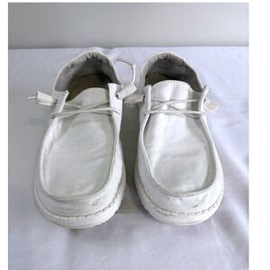 Hey Dude Wendy Chambray White Women's 7 Coastal Minimalist Clean Girl Aesthetic